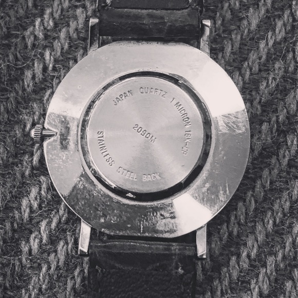 Women’s Vintage Studio Wrist Watch - Picture 6 of 13